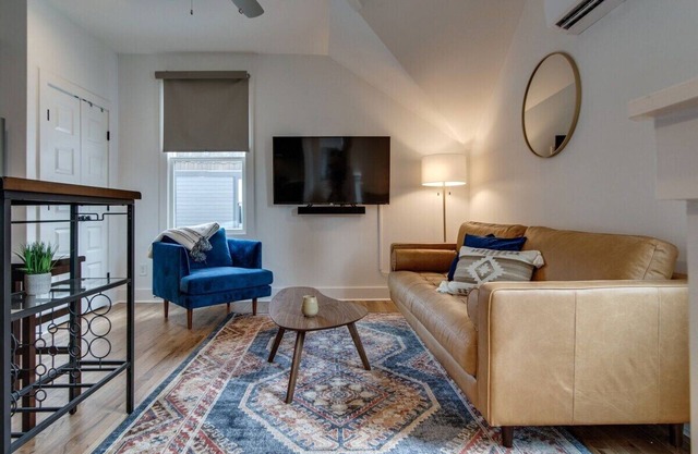 Stylish Townhouse in East Nashville