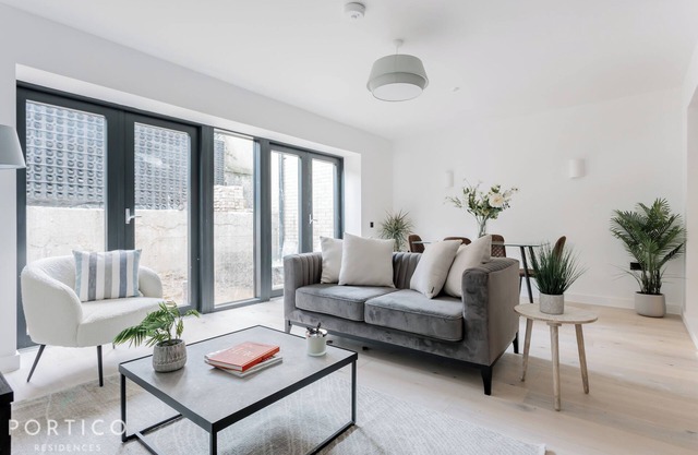 Stylish two-bedroom apartment in the heart of Wandsworth.