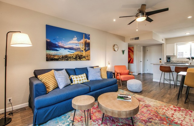 Stylish Updated Condo in the Heart of Old Town Scottsdale!