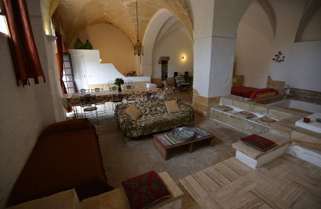 Suite in Masseria Tornesella with swimming pool and Wifi between Gallipoli and Torre Suda