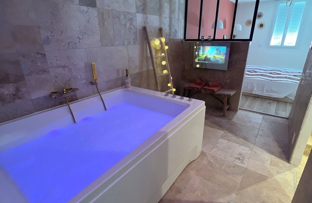 Suite Romantique Bohème Chic Avec Bain à Remous