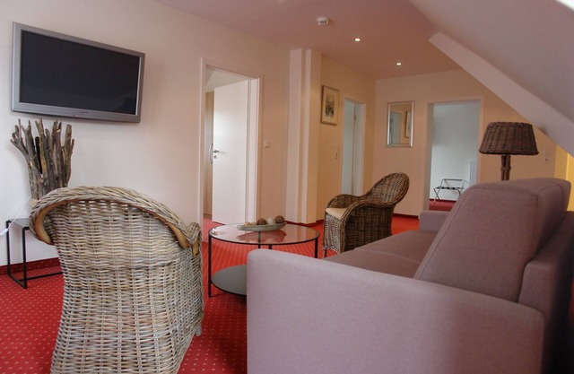Suite-Royal-Private Bathroom-Terrace-#15