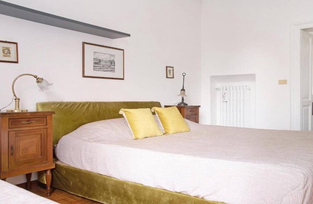 Suite with Kitchen in Villa with great Park - Lake Varese