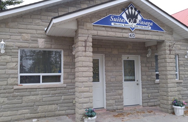 Suites of Wasaga 2 Whole Building