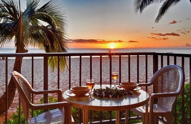 Summer BLOWOUT-Avail dates on Sale - Amazing Ocean Front - (HP-104)