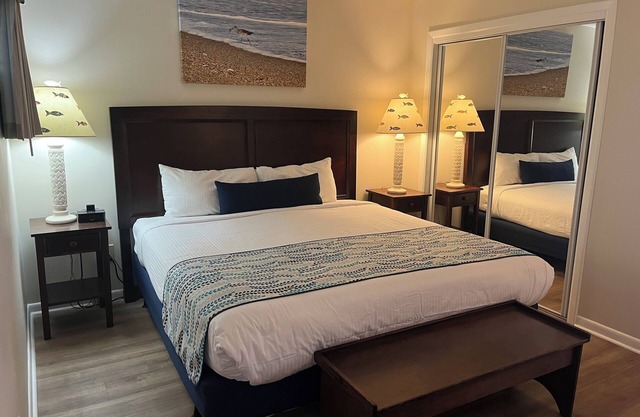 Summer Sands- The Sun and Sand Room 401