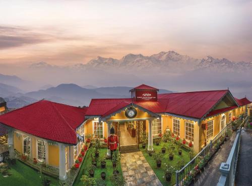 Summit Oakden Resort & Spa Mall Road