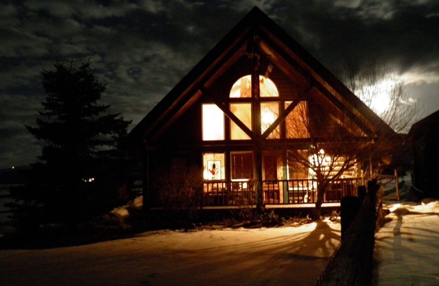 Sun And Snow-kissed Teton Log Home