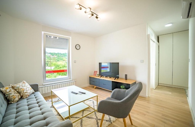 Sun Square Apartments