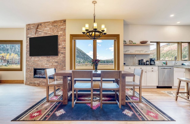 Sundance Condos 202 by AvantStay | Great Condo in Telluride Close to Downtown