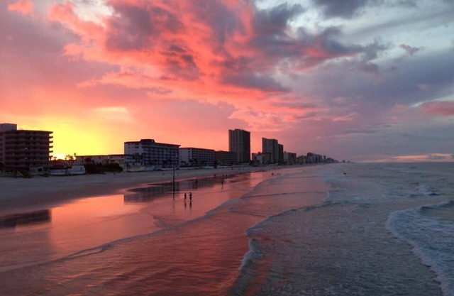 Sunglow, Beachfront Deluxe - 2 bed, 2 bath - ocean front unit