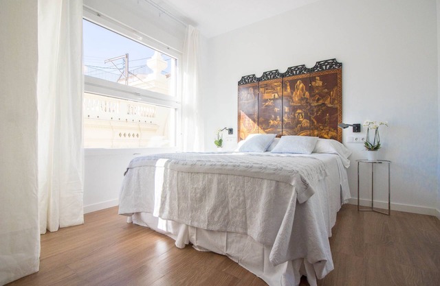 Sunny apartment in the heart of Valencia city