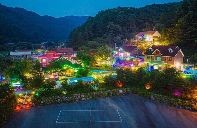 Sunny Hill Pension