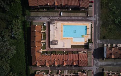 Sunny holiday flat-Beahost