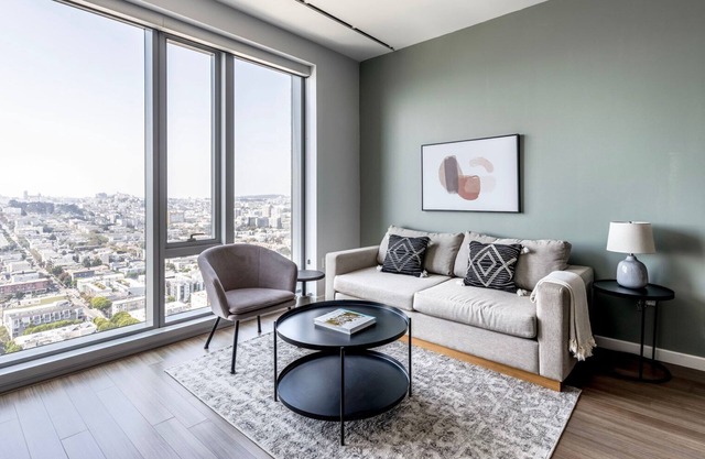 Sunny Soma 1BR w/Yoga, Rooftop & Movie Theater, nr Bars, by Blueground