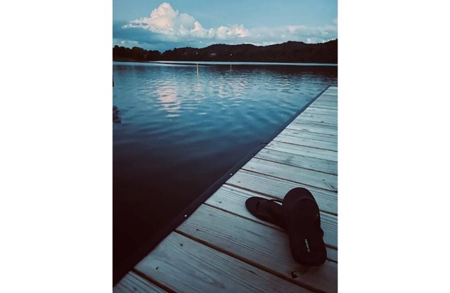 Sunrise Deck and Boat Slip. Peace and Fun!