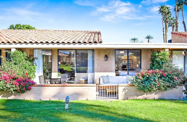 Sunrise Sanctuary: Monthly Retreat with Pool