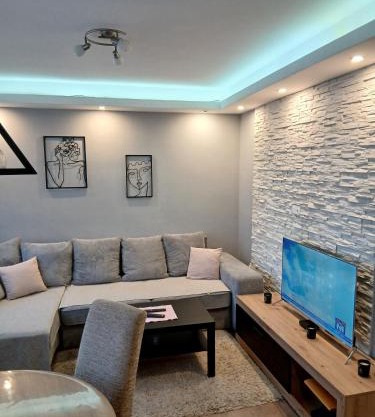 SUNSHINE Apartment