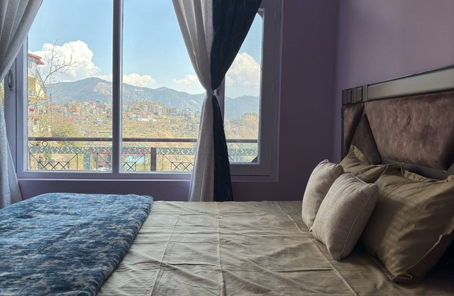 Sunshine Lodge : A Bliss Retreat
