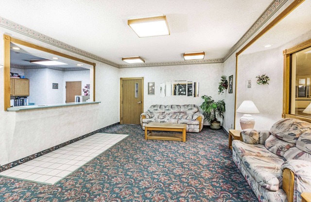 Super 8 by Wyndham Willcox