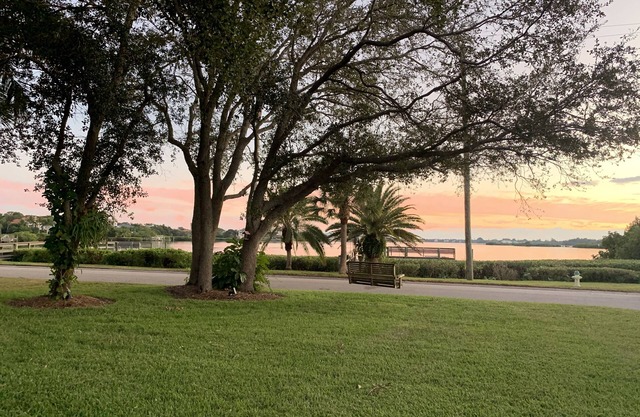 Super Central Sarasota Serenity