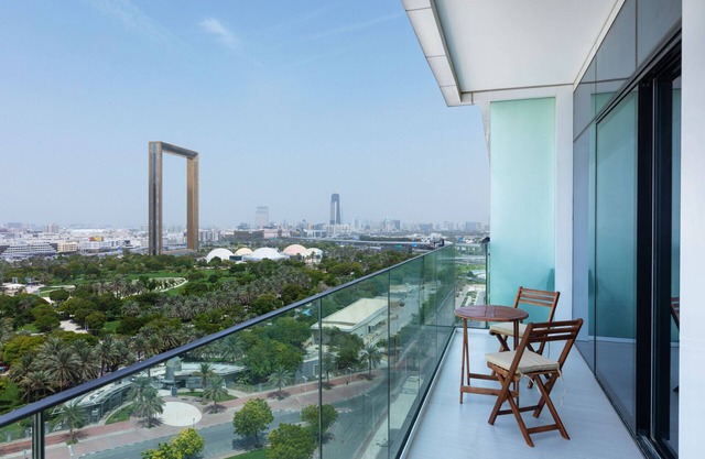 Superb 1BR apartment overlooking Zabeel Park and Dubai Frame
