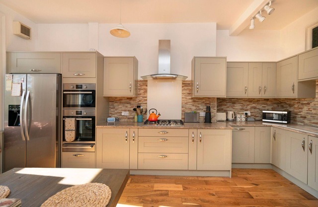 Superb 2-bed Flat Near the Royal Botanic Garden