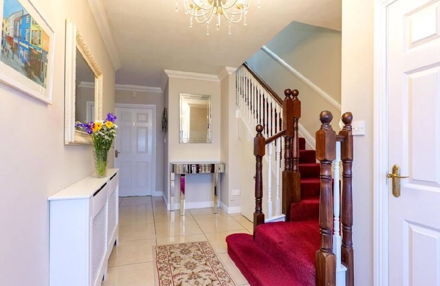 Superb quality 8-bedroom detached residence in Galway City, Ireland.