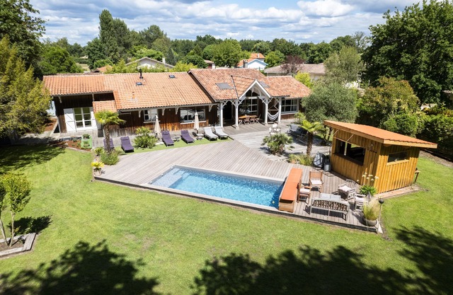 Superb Villa D'archi LEGE CAP Ferret 242 M2 Swimming pool Boulodrome land 2200 m2