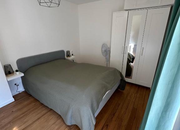 Superbe appartement mansardé avec mezzanine - proche centre ville, thermes, aquensis
