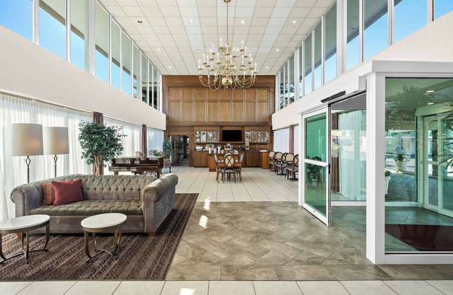 SureStay Plus Hotel by Best Western Brandywine Valley