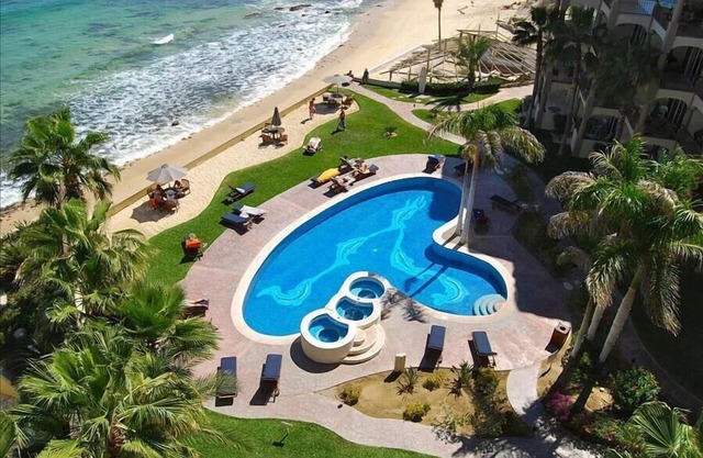 Surfer's Paradise! Beachfront Las Olas Penthouse San Jose del Cabo