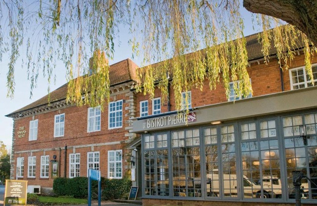 Swan's Nest Hotel