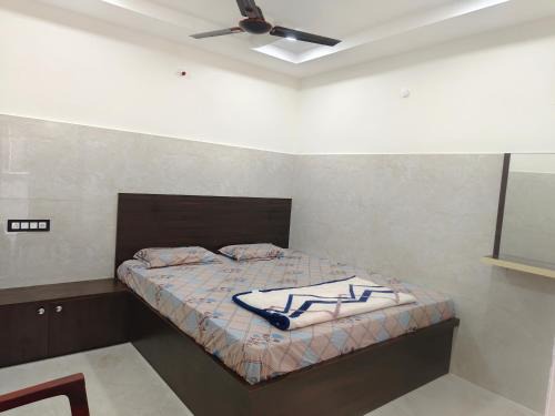 SWASTIK STAY AC and Non Ac Rooms