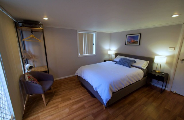 Sweet cosy one bedroom unit in Port Macquarie, 10 mins walk from Flynns Beach!