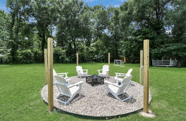 Sweet Spring Vacation with Gameroom Pool TIKI Bar