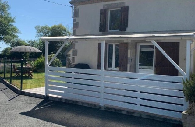 Swift Gites Creuse Two-bedroom house sleeps 5