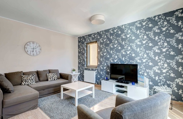Szafarnia 11E | Modern Apartment | By the Motława