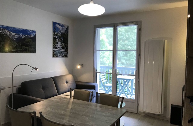 T2 +alcove, récent 4/5 pers. Parking. Balcon. Wifi