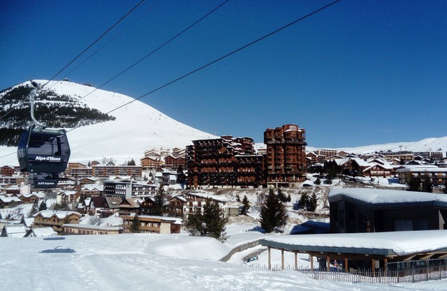 T2 apartment Alpe d'Huez in the heart of the resort