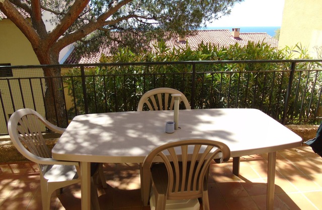 T2 apartment sea view