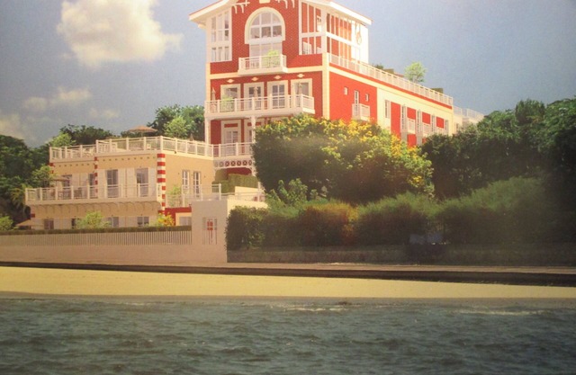 T2 DESIGN STANDING - DIRECT ACCESS TO THE BEACH - PARKING - VERY CLOSE TO TOWN CENTER
