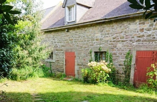 T3 Avec Jardin Dans Vieille Ferme Gr34