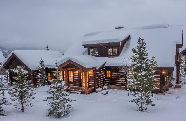 Tanager Cabin in Spanish Peaks