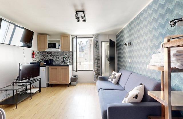 TBS 11 - Charming apartment in the heart of Paris
