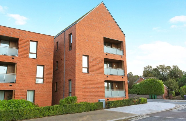 Telford - 1 Bedroom Modern Apartment
