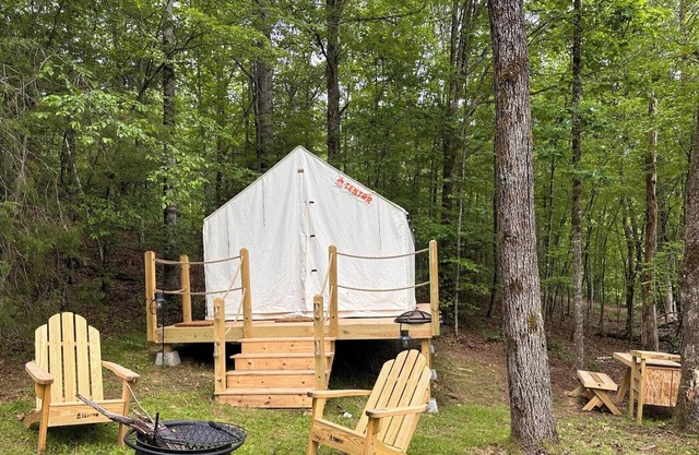 Tentrr Signature Site - The Ruby Creek Inn 1