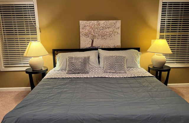 Terrific 4-bedroom house in Clarksville