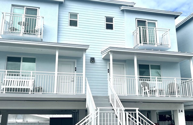 tEscape to Paradise at Ocean Isles Fishing Village!