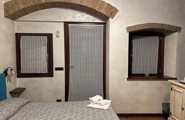 .tGreen in the city exists: discover it at the Hedgehog Mansion with your furry.